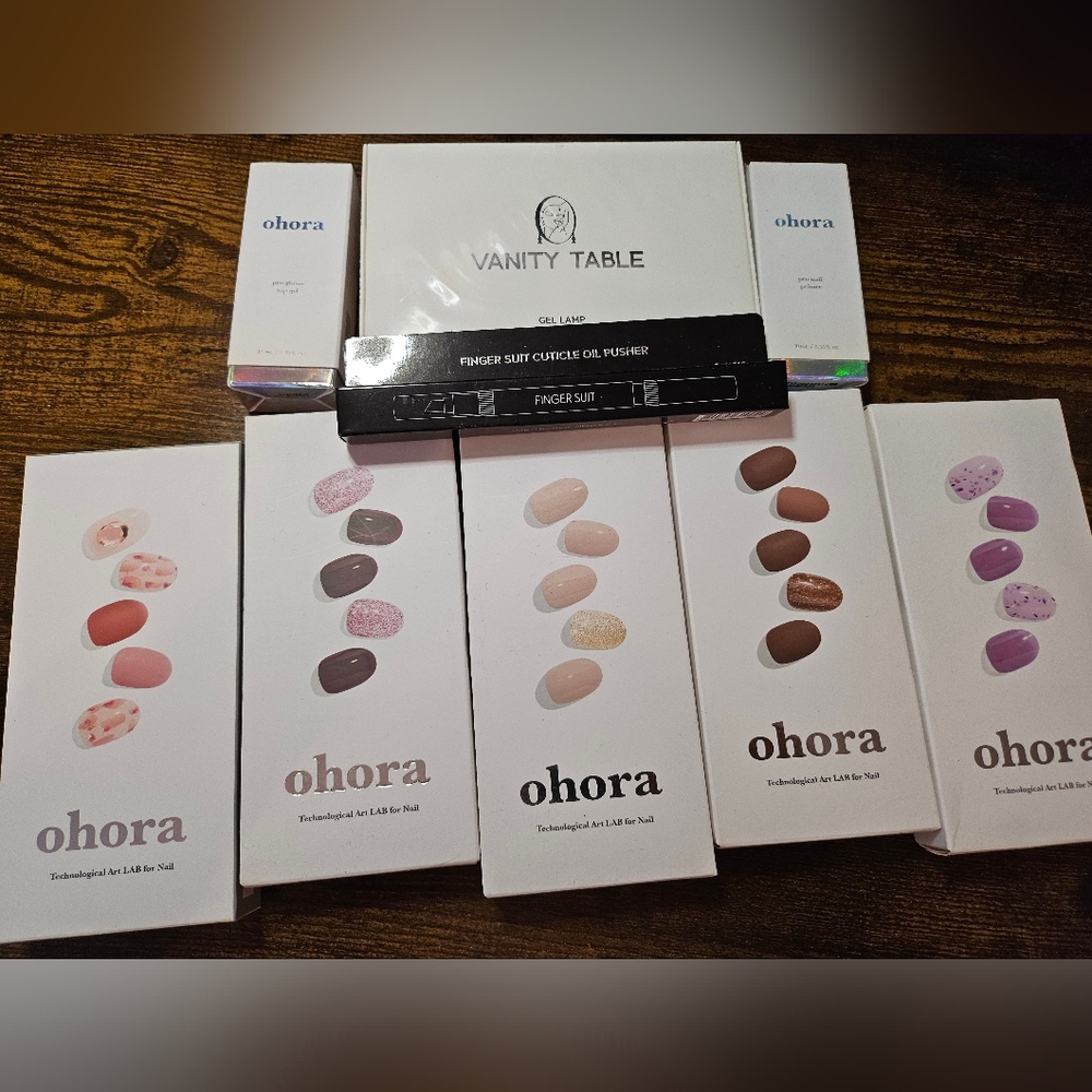 NIB-Ohora Gel Nail Set w/ Lamp, Cuticle oil, top gel, nail primer and 5 sets